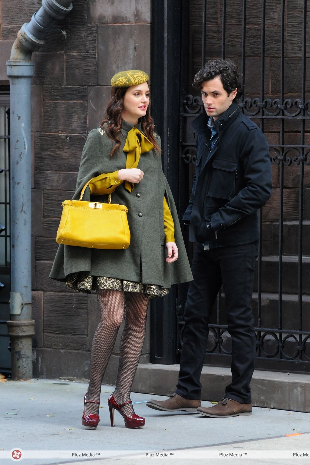 Celebrities on the set of 'Gossip Girl' filming on location | Picture 114485